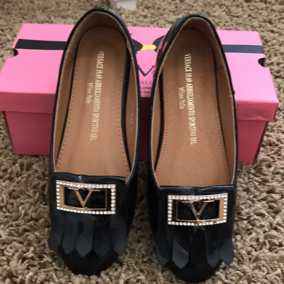🔥Versace ballet flats girls size 2🔥 - Picture 1 of 5